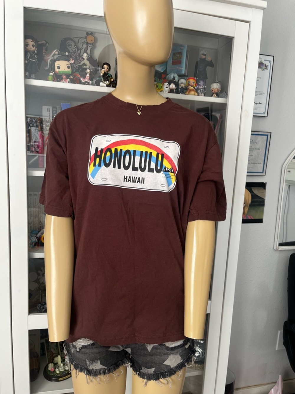 Honolulu Hawaii Graphic Tee - Brown
